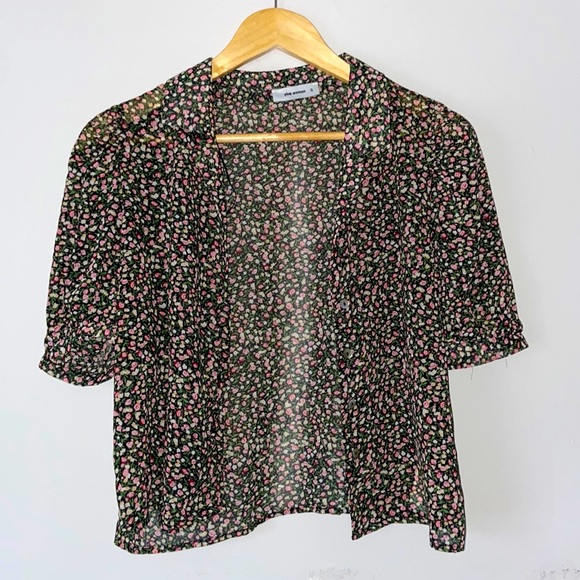 Flower print Button Down - Picture 1 of 4